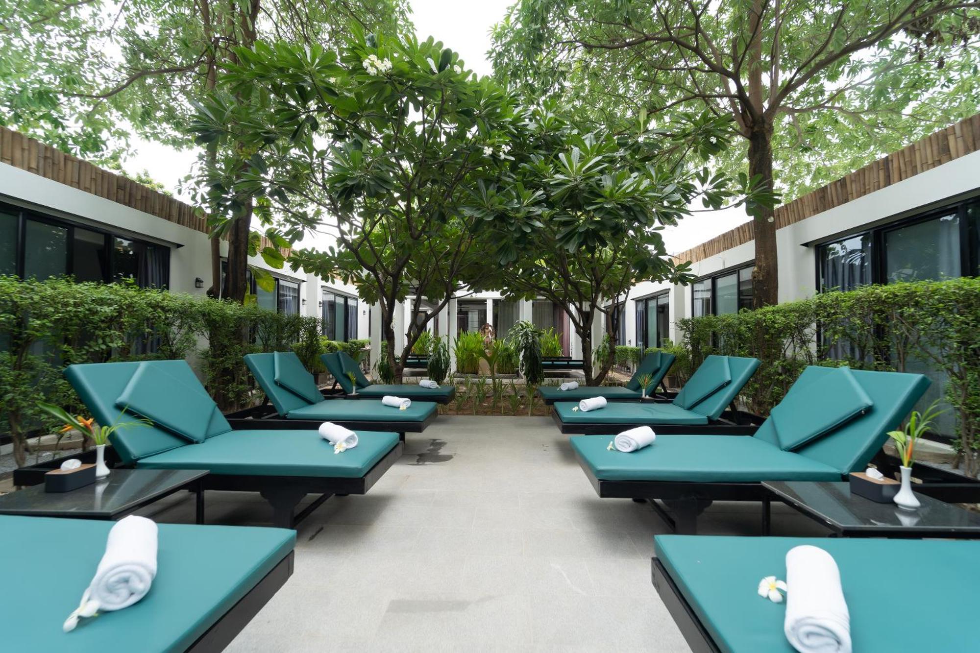 Tunnel Urban Retreat Hotel Siem Reap Exterior photo